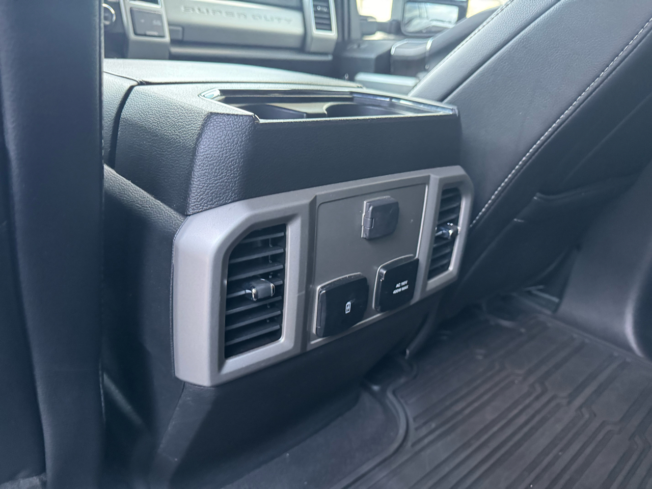 Ford F-350 SD Lariat Crew Cab Short Bed 4WD 2021