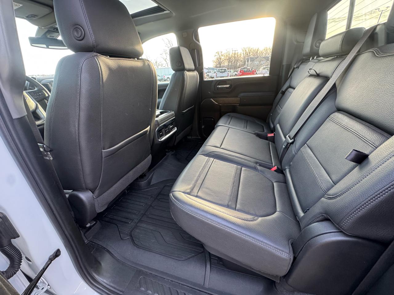 GMC Sierra 2500HD Denali Crew Cab 4WD SB 2022