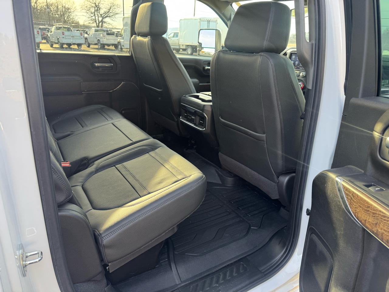 GMC Sierra 2500HD Denali Crew Cab 4WD SB 2022