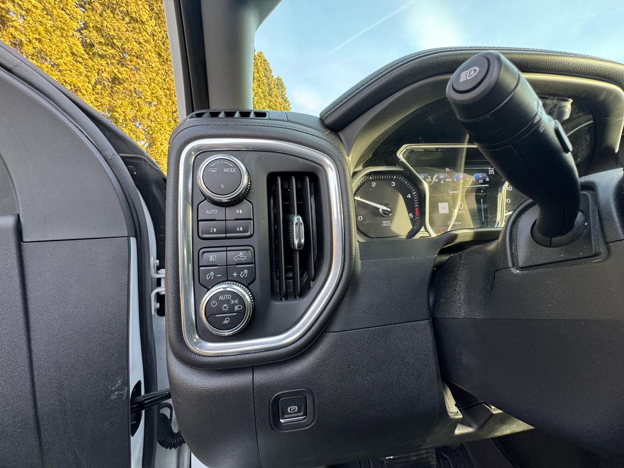 GMC Sierra 2500HD Denali Crew Cab 4WD SB 2022