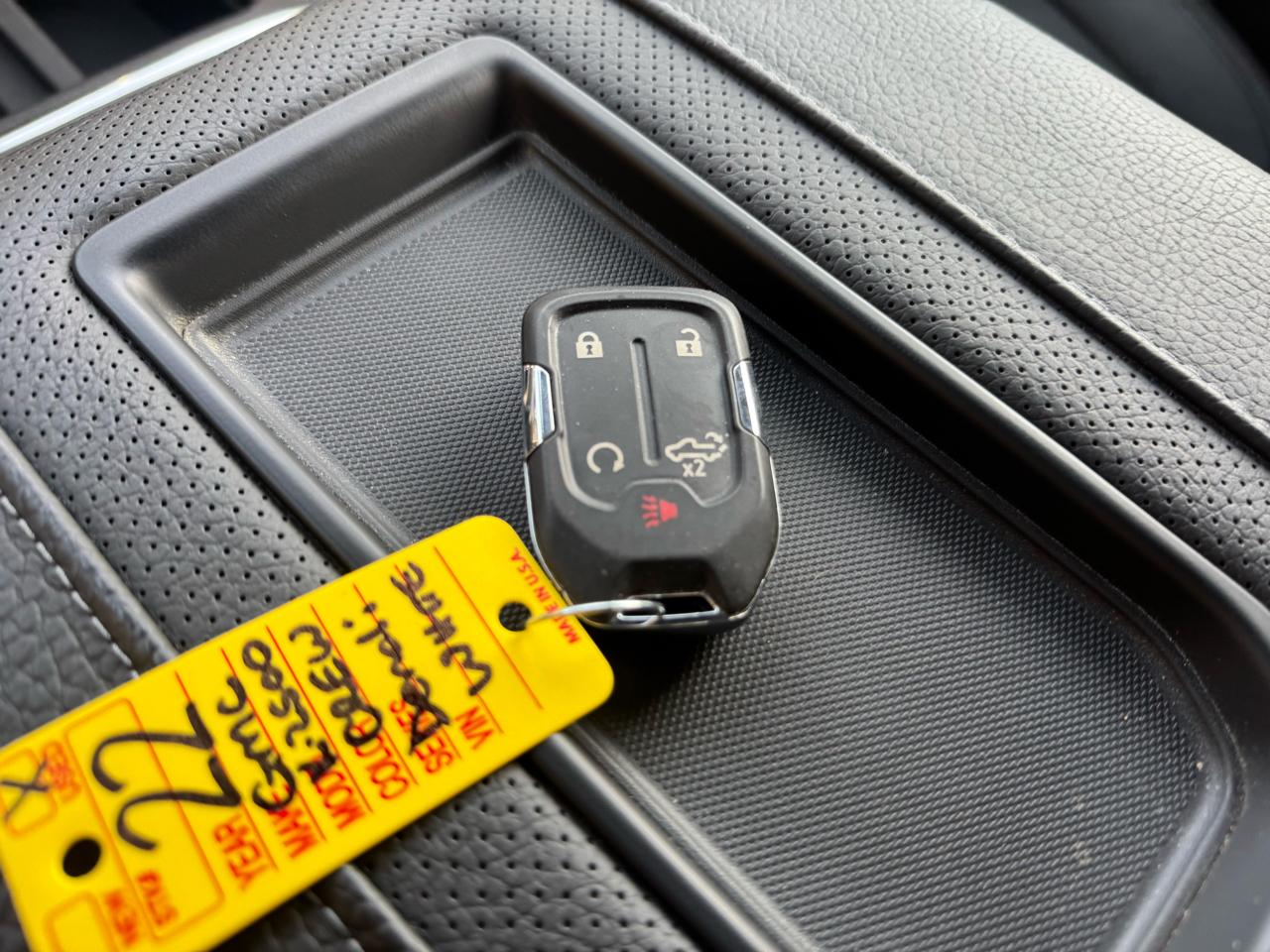 GMC Sierra 2500HD Denali Crew Cab 4WD SB 2022