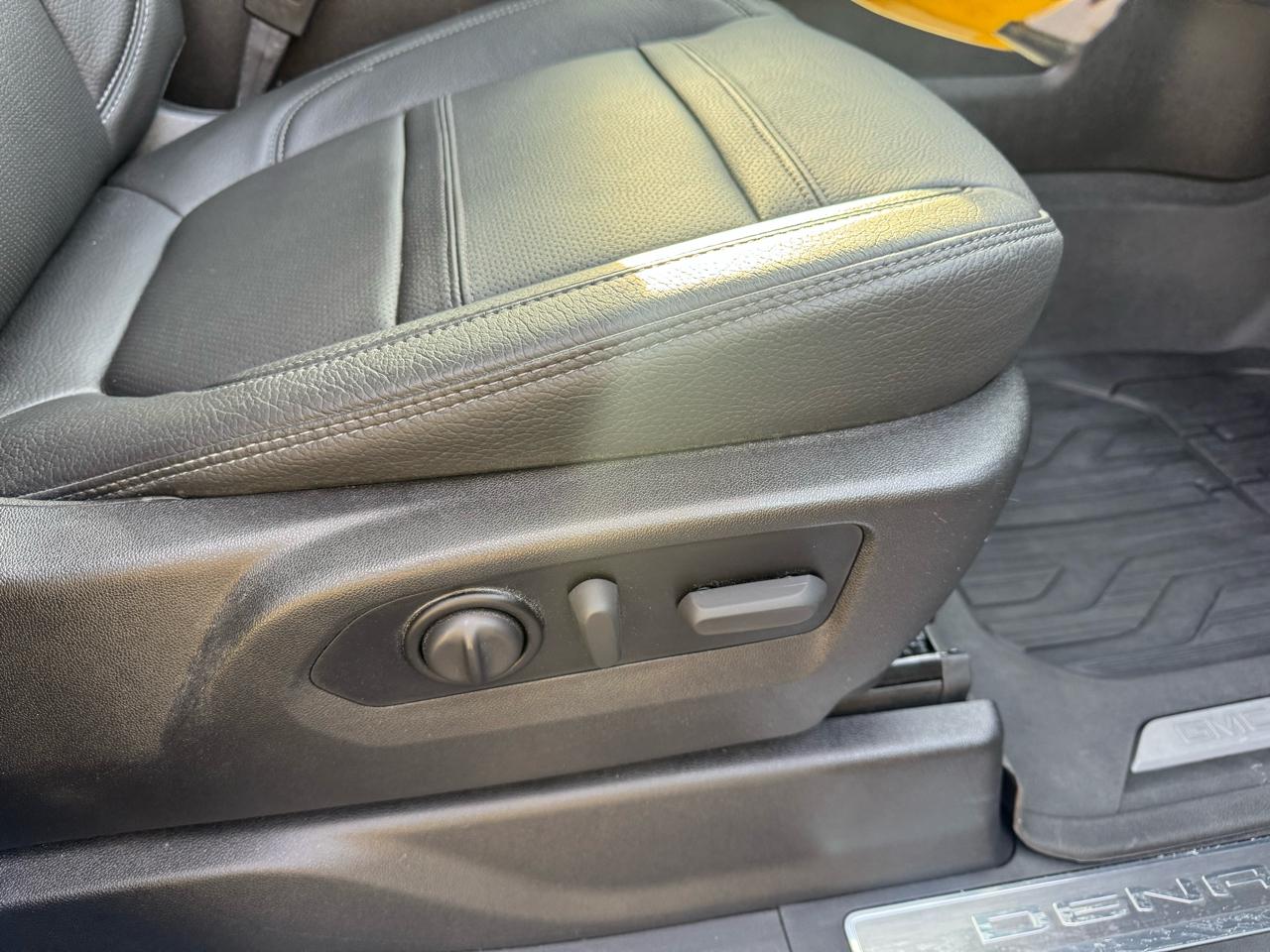 GMC Sierra 2500HD Denali Crew Cab 4WD SB 2022