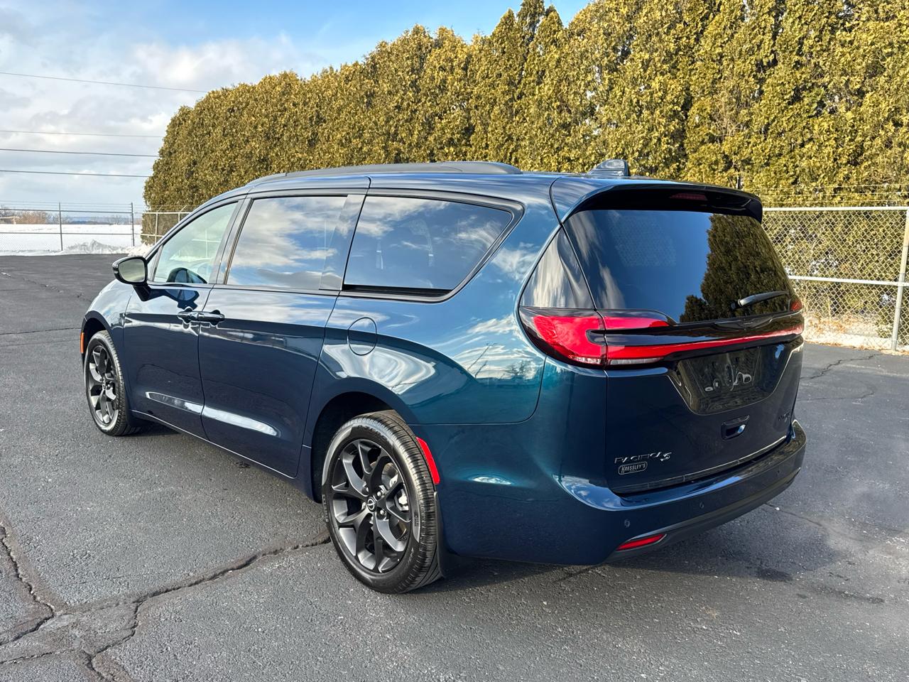 Chrysler Pacifica  2025