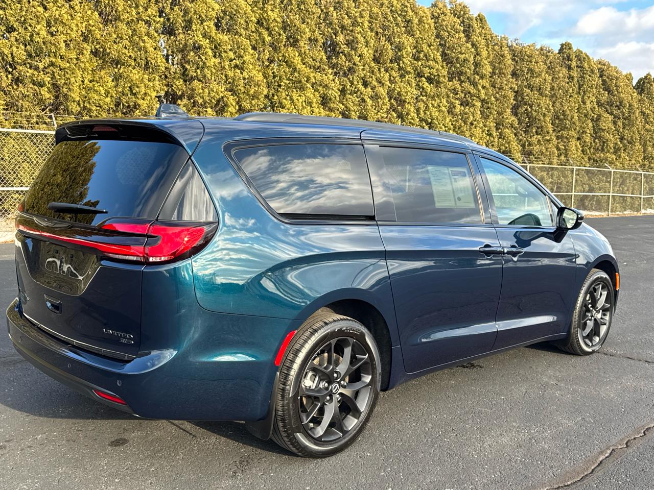 Chrysler Pacifica  2025