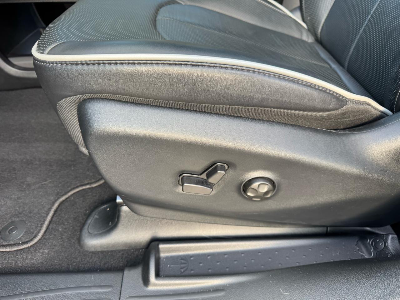 Chrysler Pacifica  2025