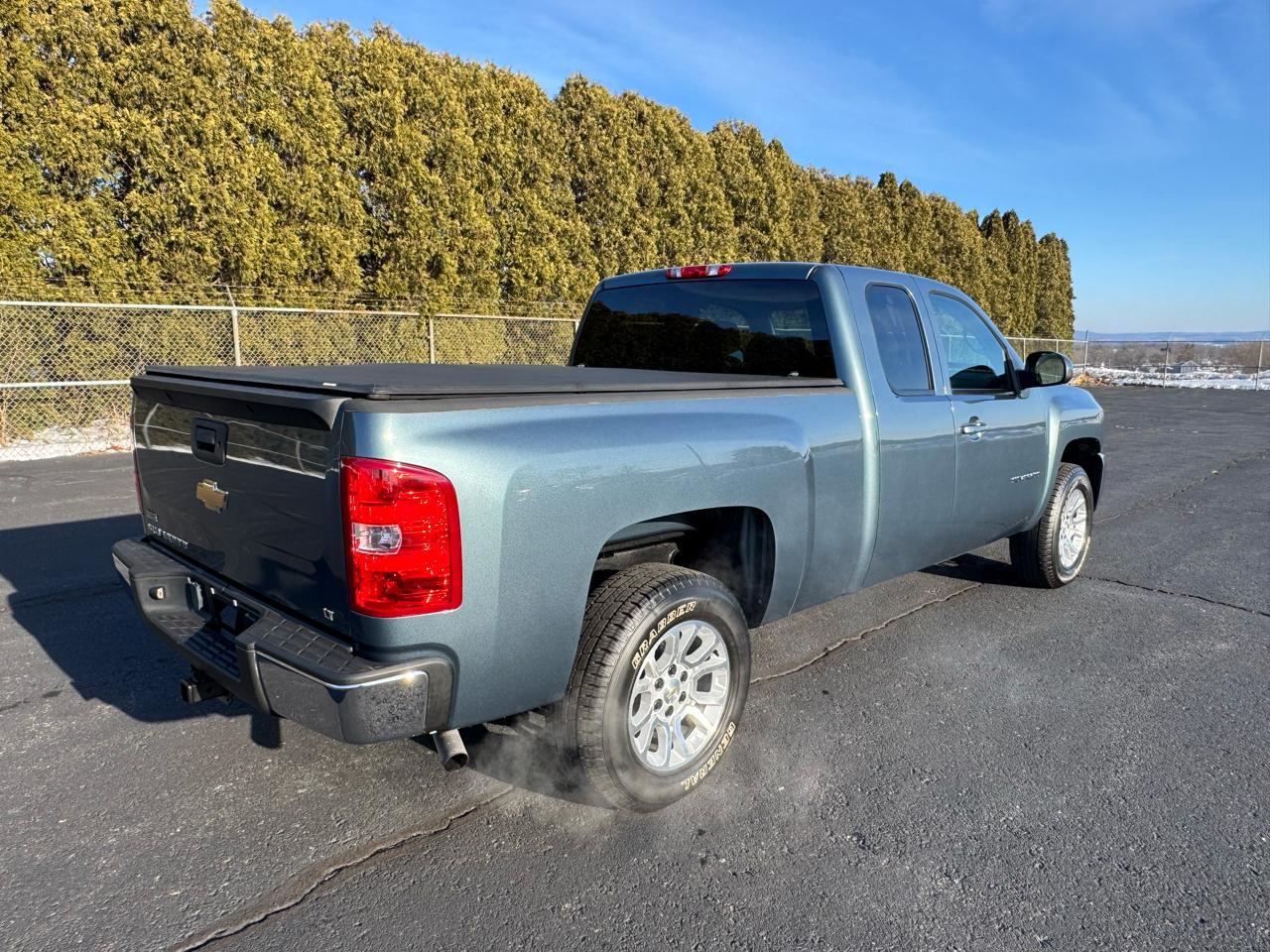 Chevrolet Silverado 1500 LT Ext. Cab Short Bed 4WD 2011