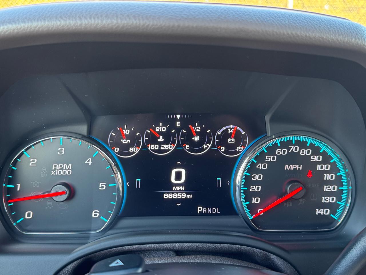 GMC Yukon Denali  2017