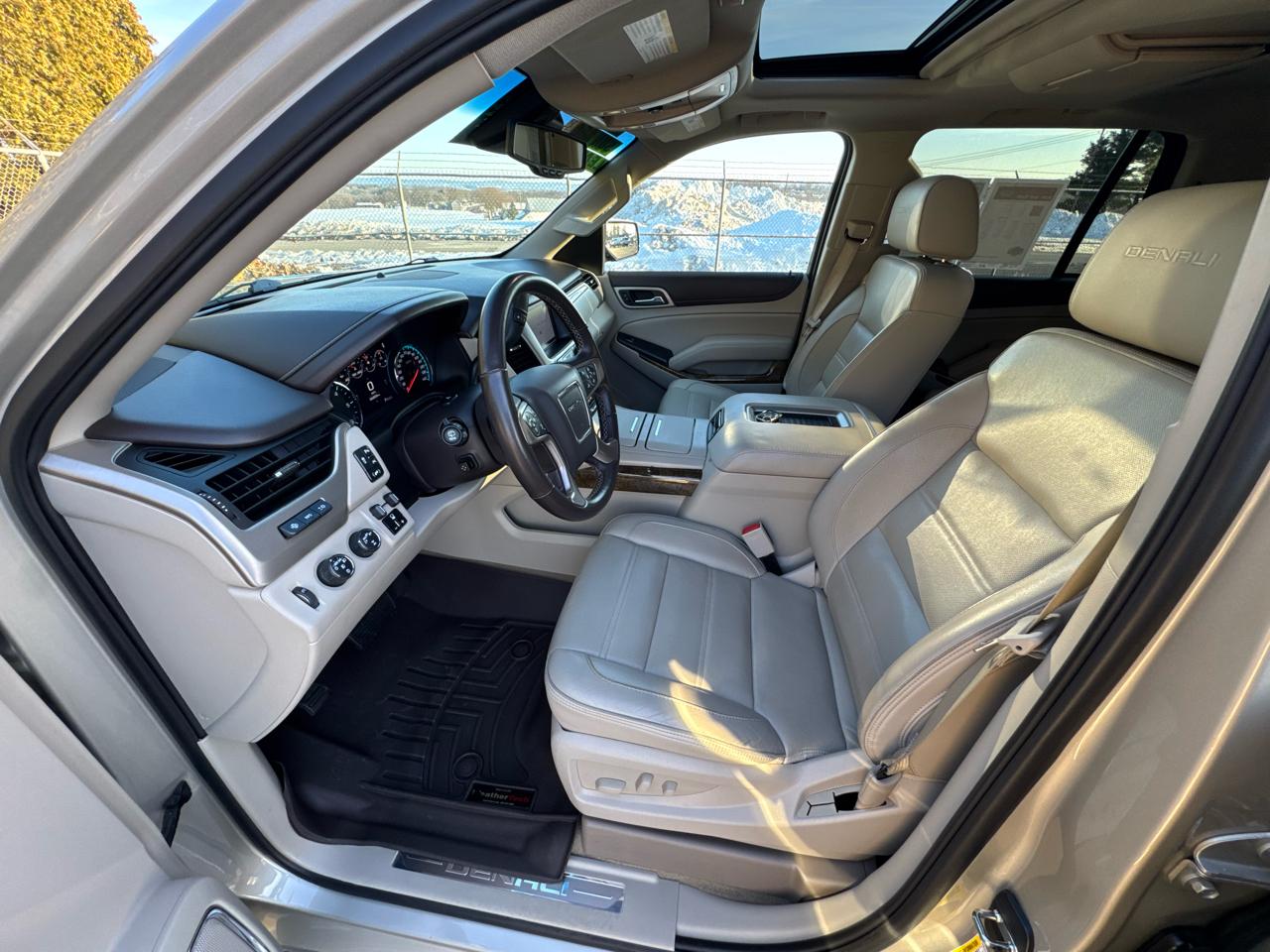 GMC Yukon Denali  2017