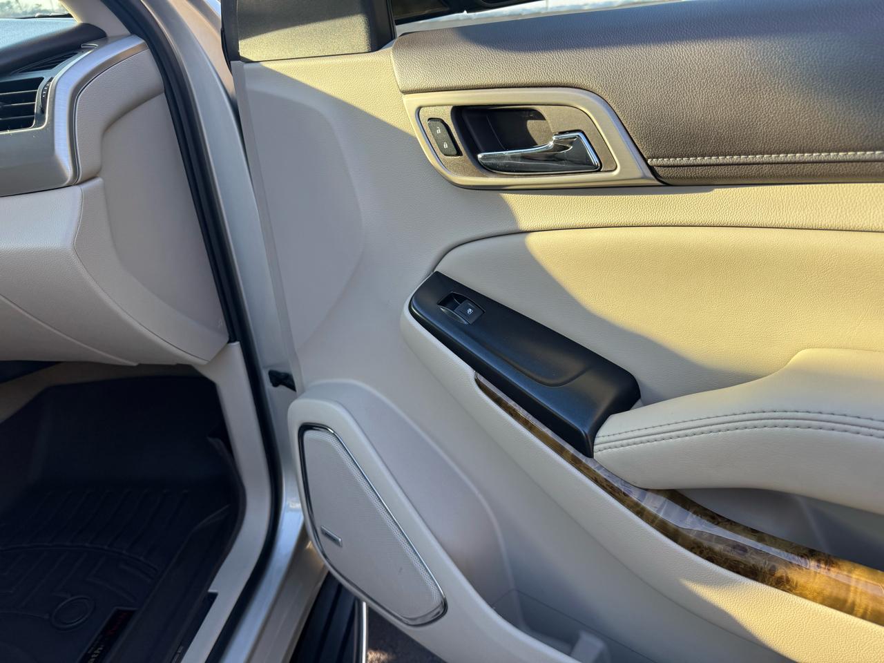 GMC Yukon Denali  2017