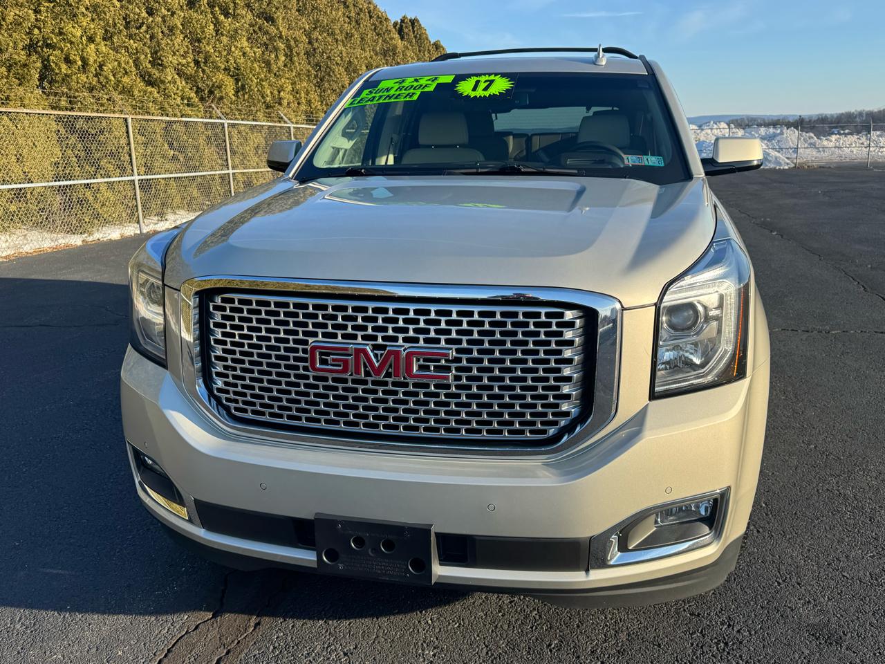 GMC Yukon Denali  2017