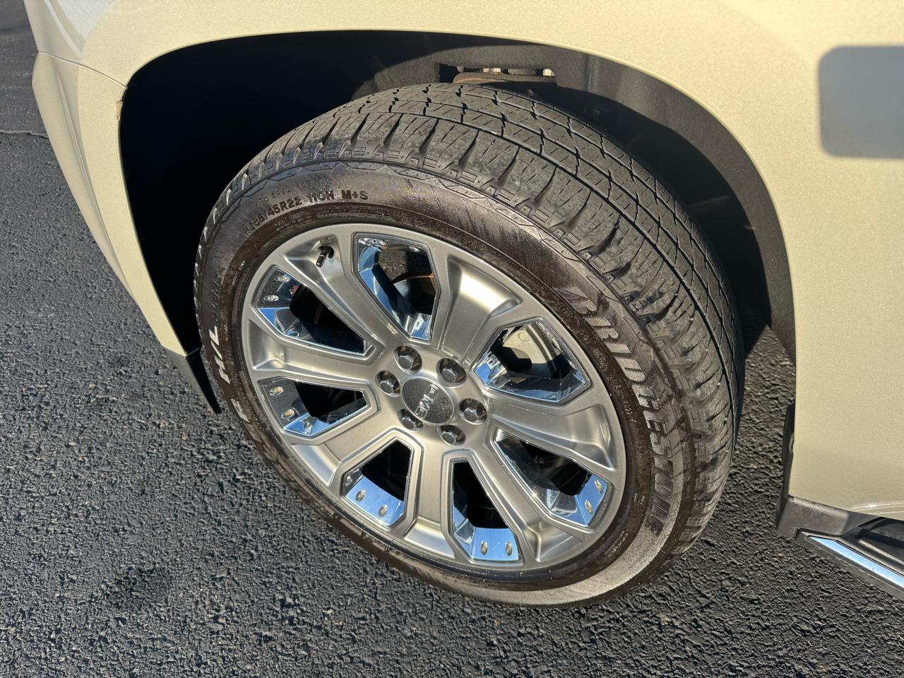 GMC Yukon Denali  2017