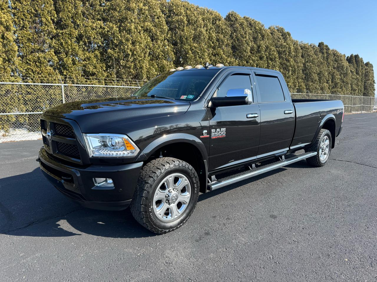 RAM 2500 Laramie Crew Cab LWB 4WD 2016