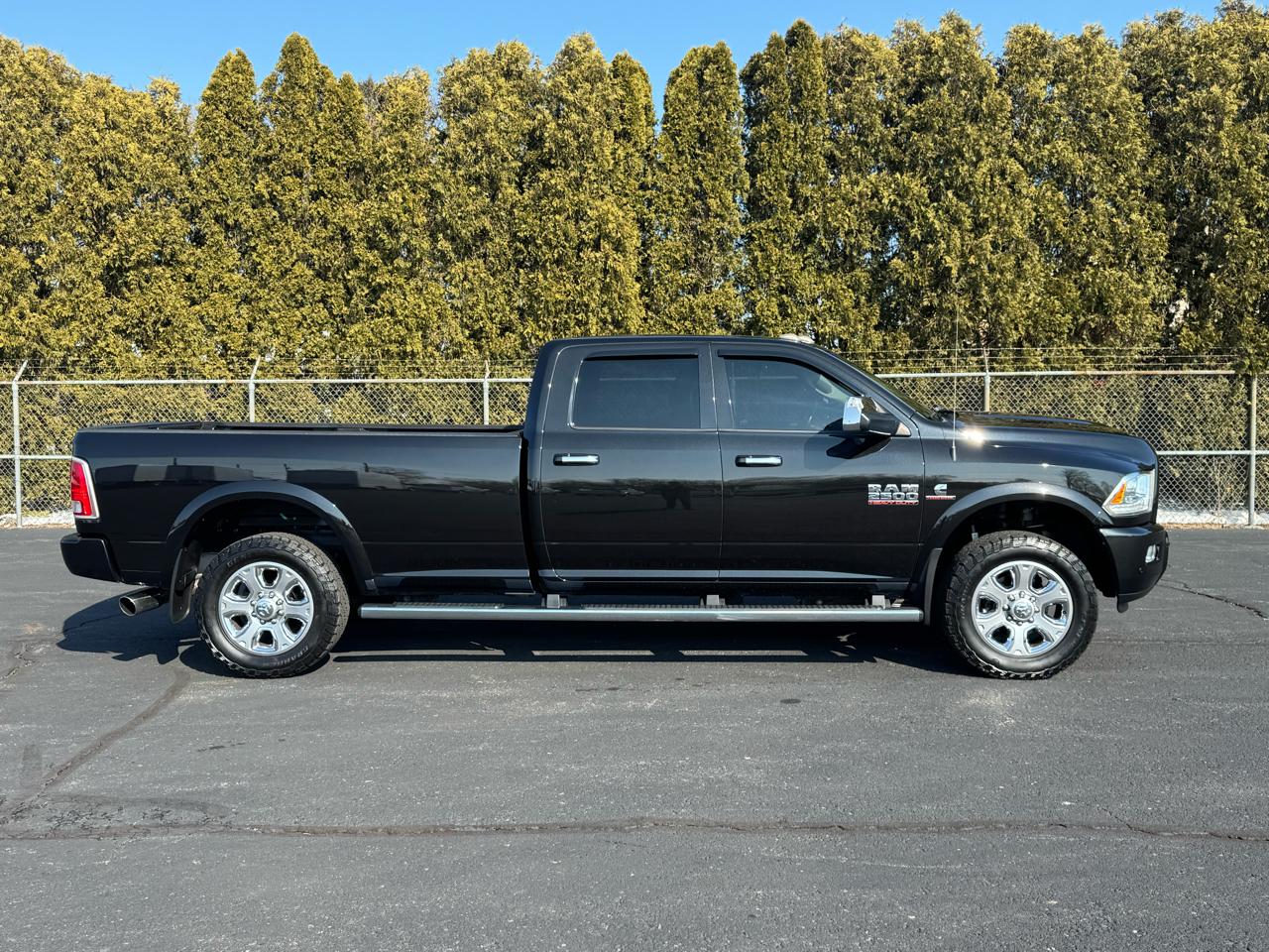 RAM 2500 Laramie Crew Cab LWB 4WD 2016