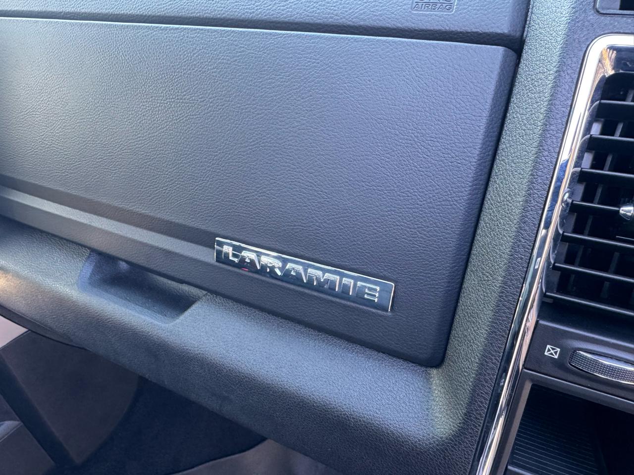 RAM 2500 Laramie Crew Cab LWB 4WD 2016