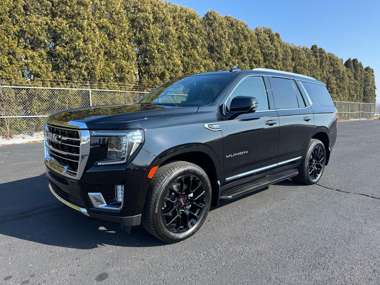 GMC Yukon SLT 4WD 2023
