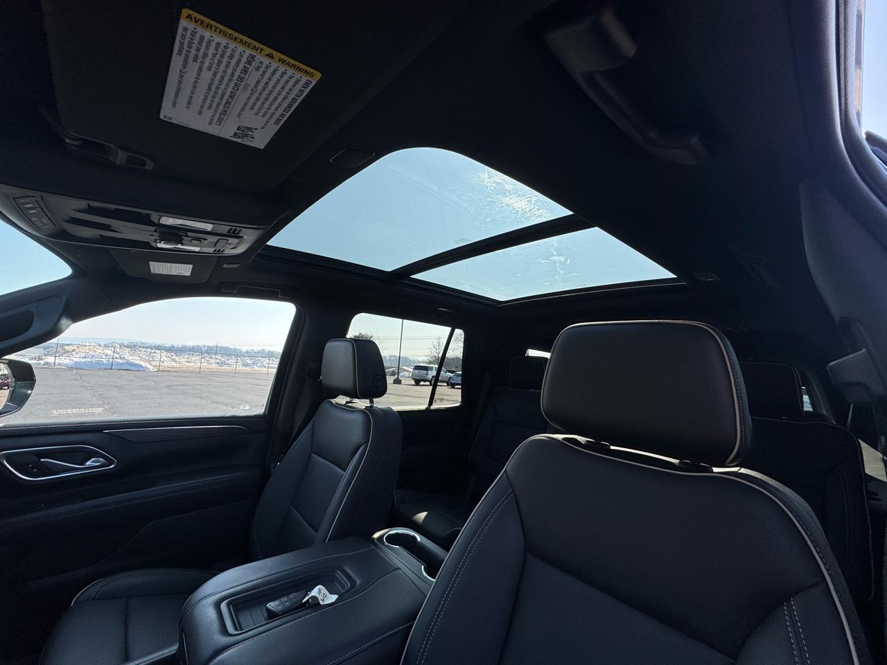 GMC Yukon SLT 4WD 2023