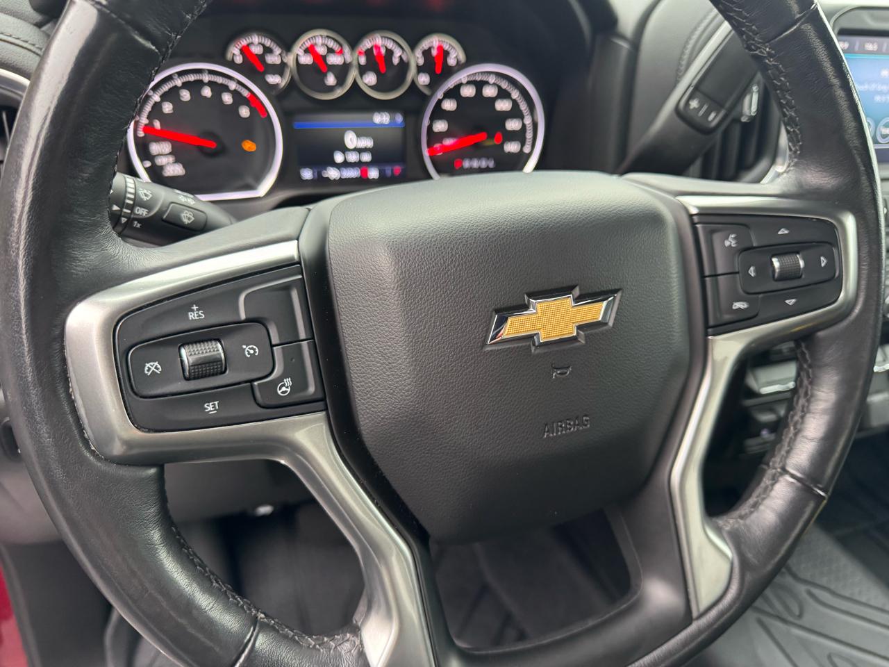 Chevrolet Silverado 1500 LT Double Cab 4WD 2019