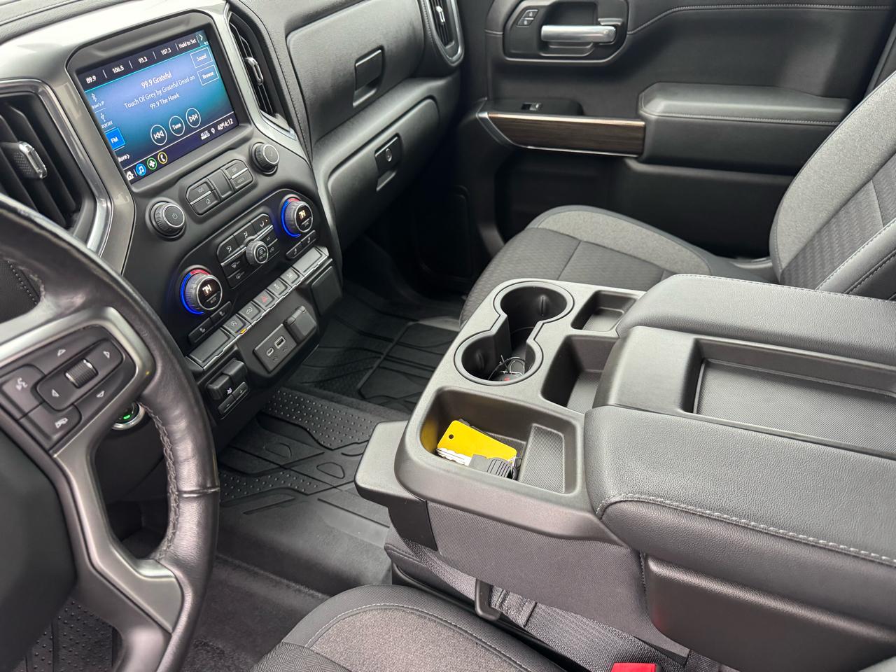 Chevrolet Silverado 1500 LT Double Cab 4WD 2019