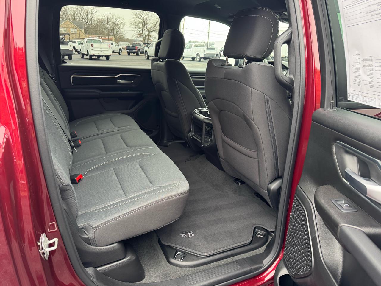 RAM 1500 Big Horn Crew Cab LWB 4WD 2024