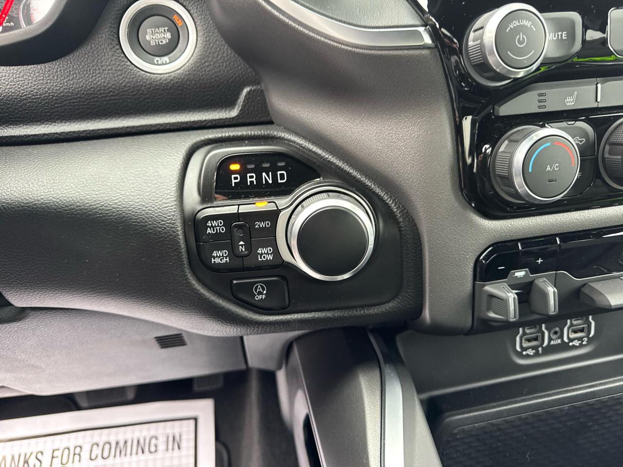 RAM 1500 Big Horn Crew Cab LWB 4WD 2024