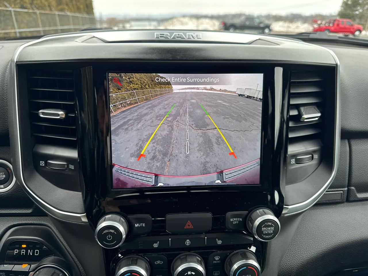 RAM 1500 Big Horn Crew Cab LWB 4WD 2024