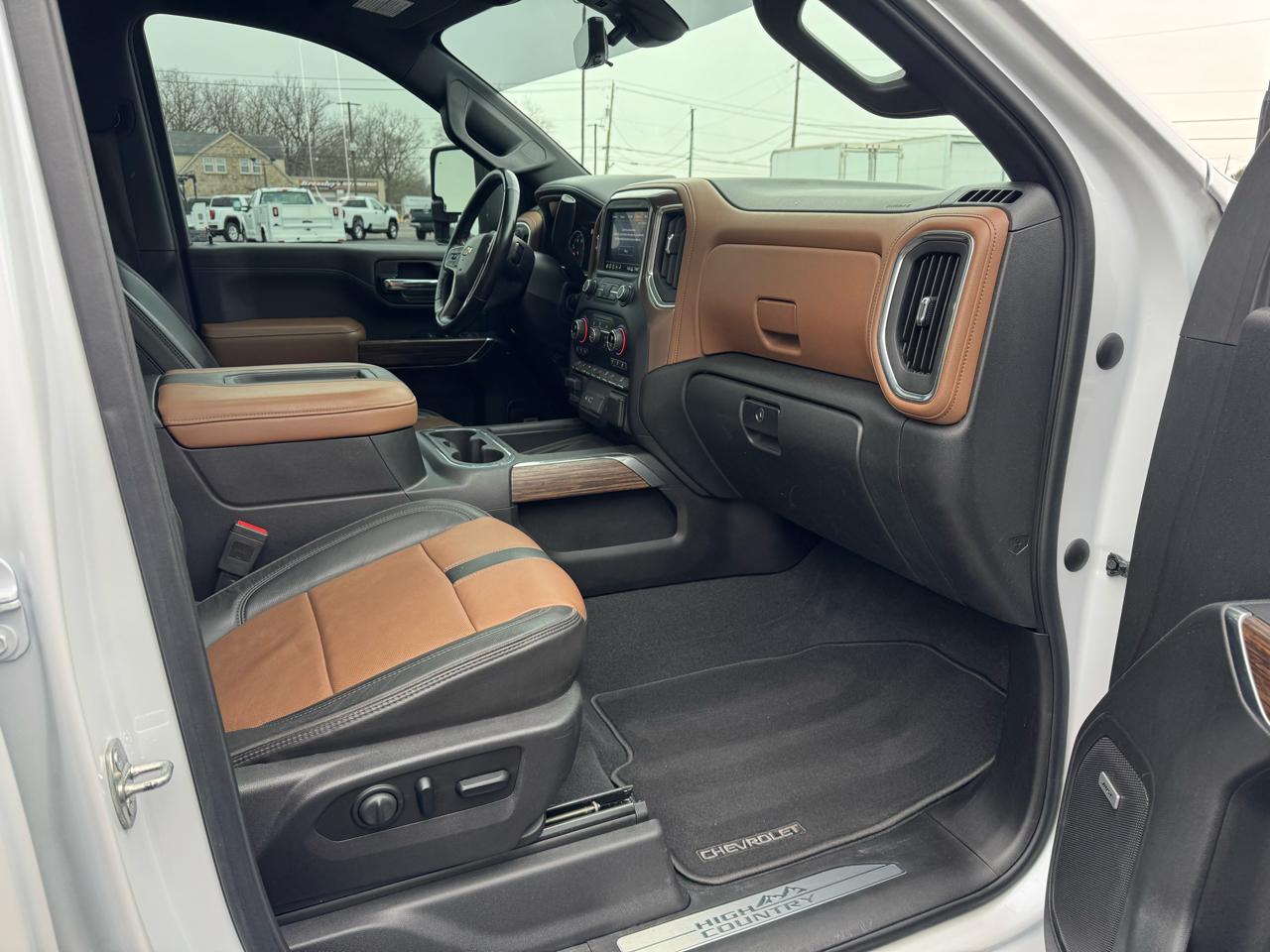 Chevrolet Silverado 2500HD High Country Crew Cab Short Box 4WD 2020