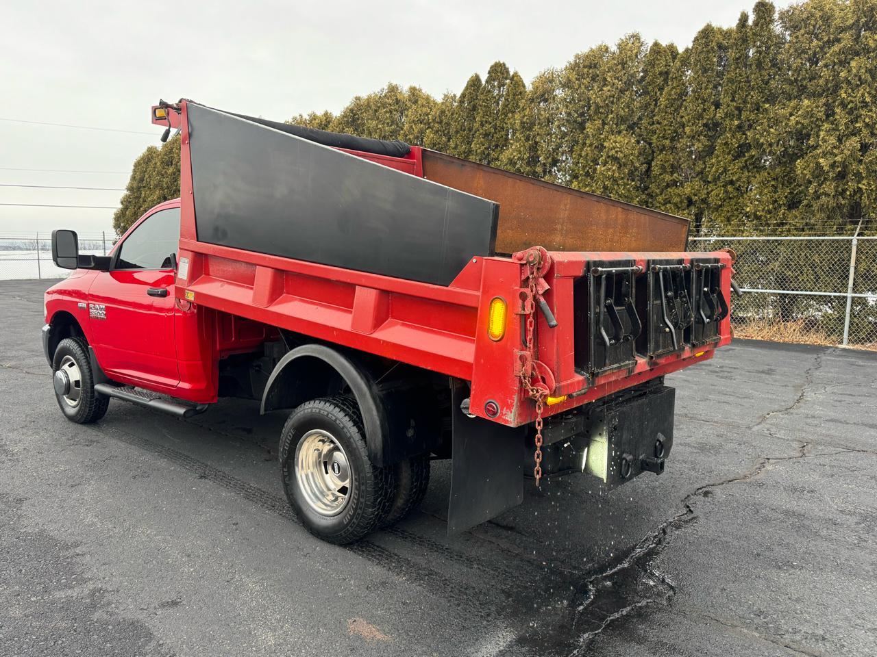 RAM 3500 Regular Cab 4WD DRW 2013