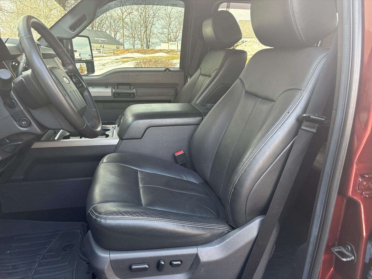 Ford F-250 SD 4WD Crew Cab 172" Lariat 2016