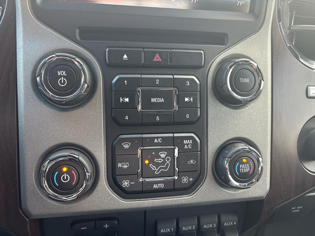 Ford F-250 SD 4WD Crew Cab 172" Lariat 2016