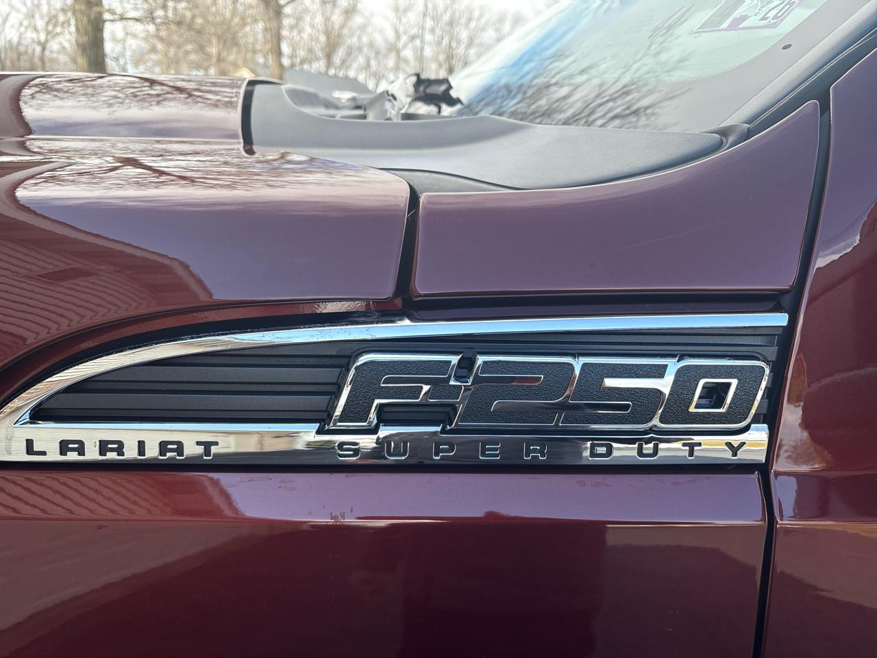 Ford F-250 SD 4WD Crew Cab 172" Lariat 2016