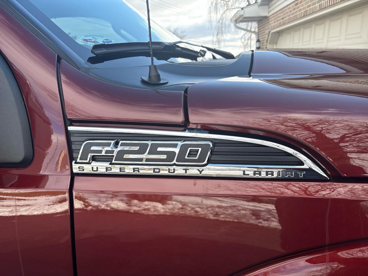 Ford F-250 SD 4WD Crew Cab 172" Lariat 2016