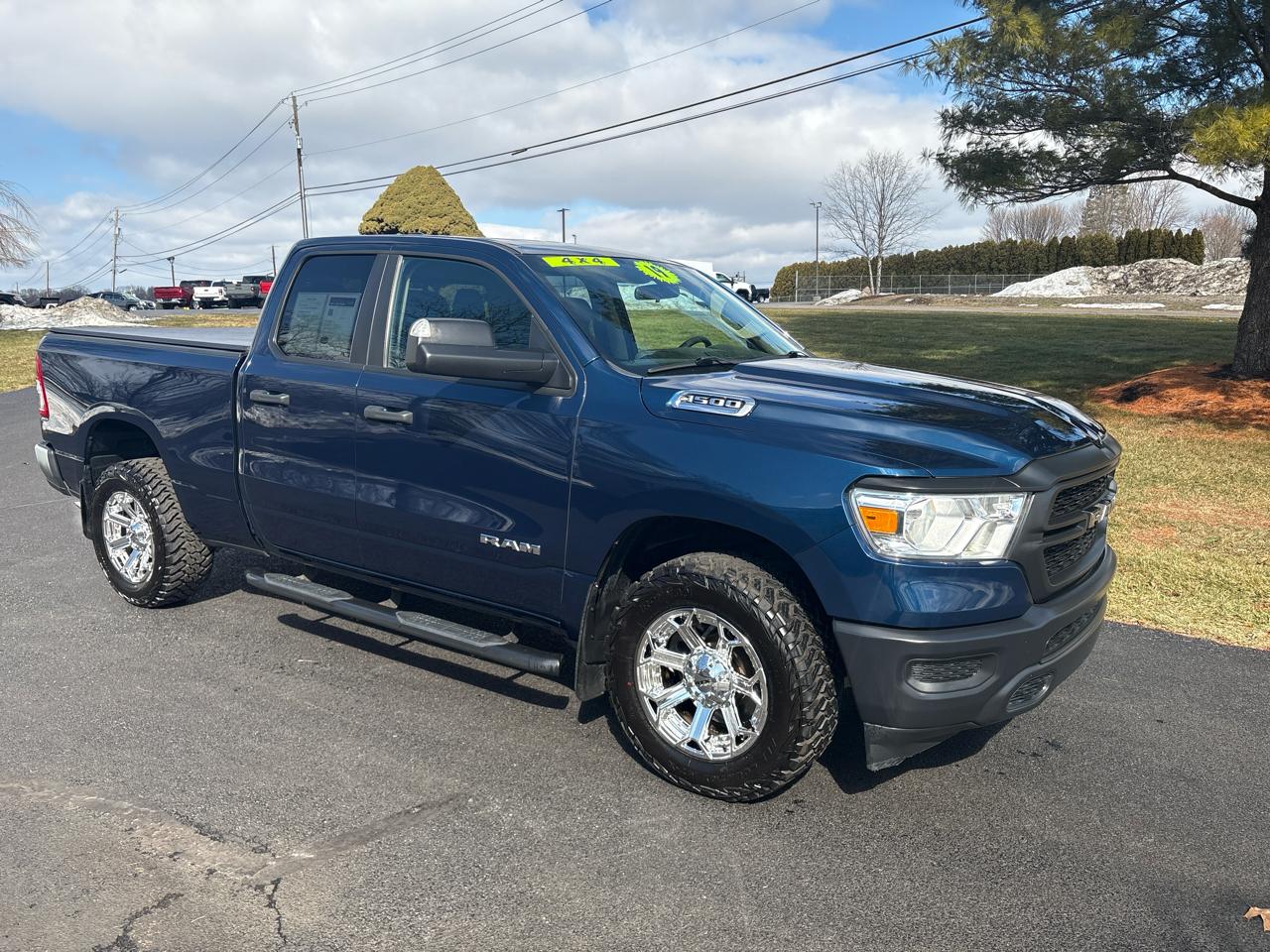 RAM 1500 Tradesman Quad Cab 4WD 2019