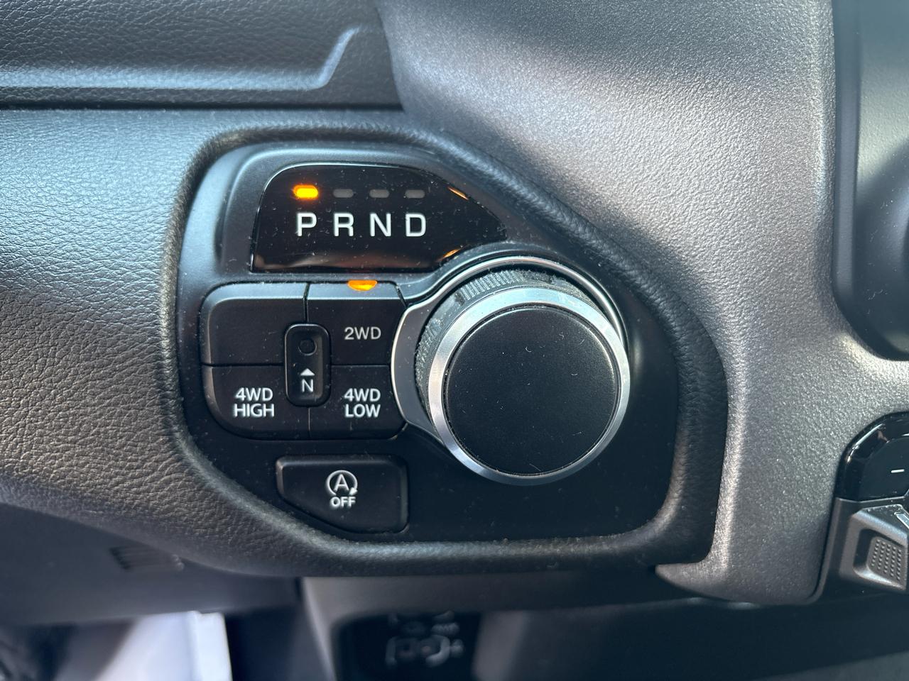 RAM 1500 Tradesman Quad Cab 4WD 2019