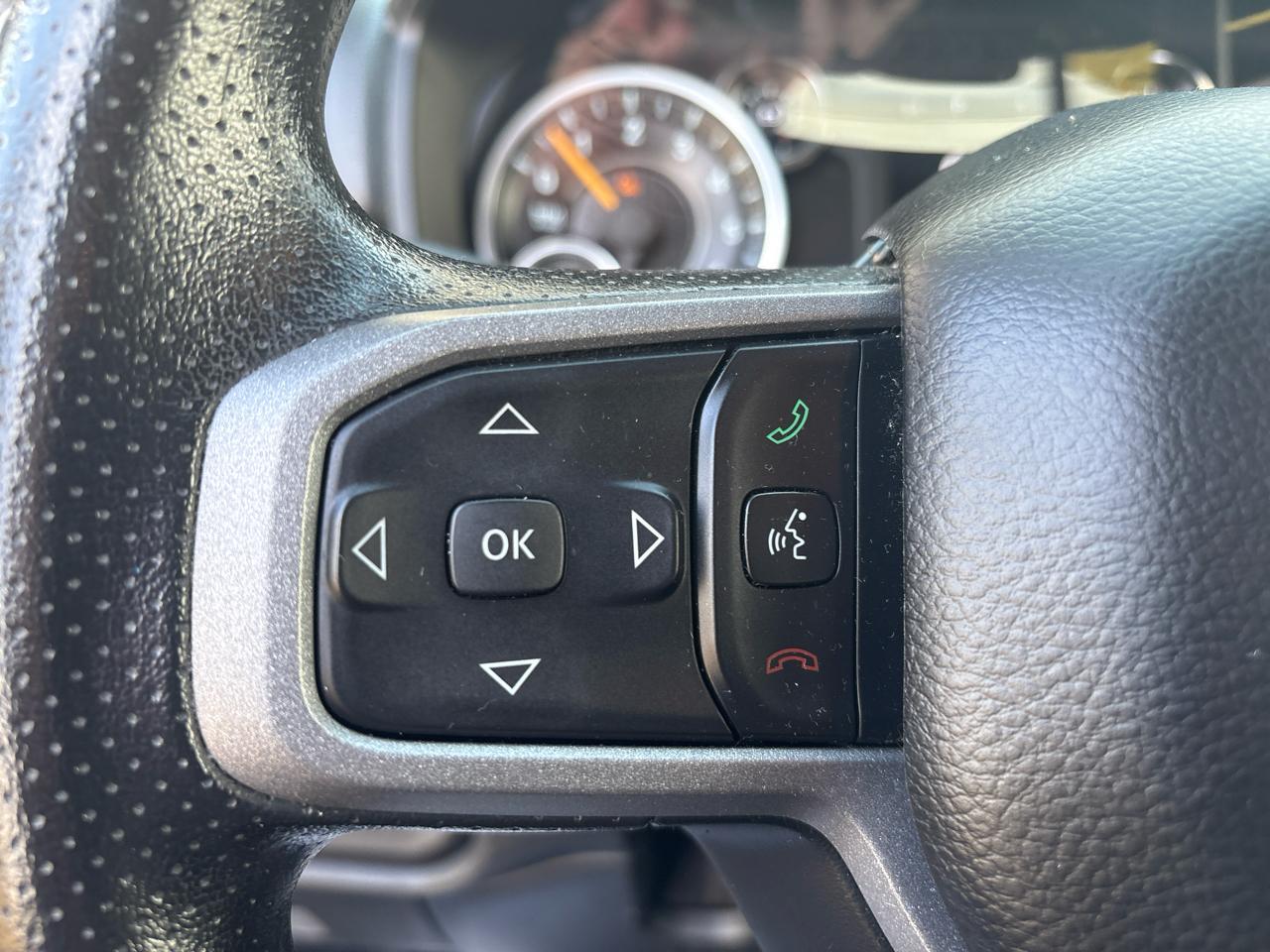 RAM 1500 Tradesman Quad Cab 4WD 2019