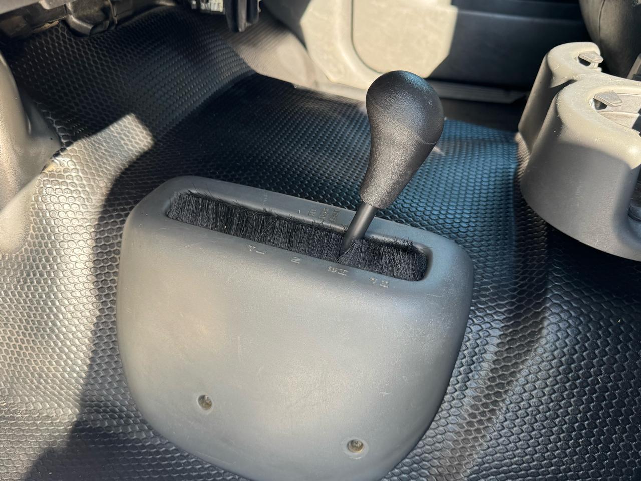 Chevrolet Silverado 3500 Work Truck Crew Cab 4WD DRW 2006