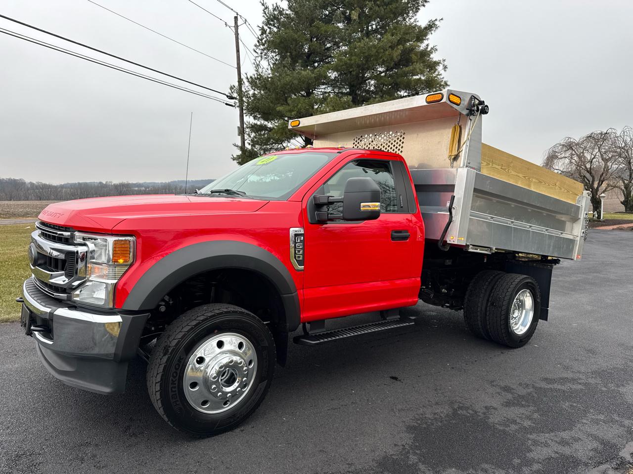 Ford Super Duty F-600 DRW XLT 4WD Reg Cab 145" WB 60" CA 2021