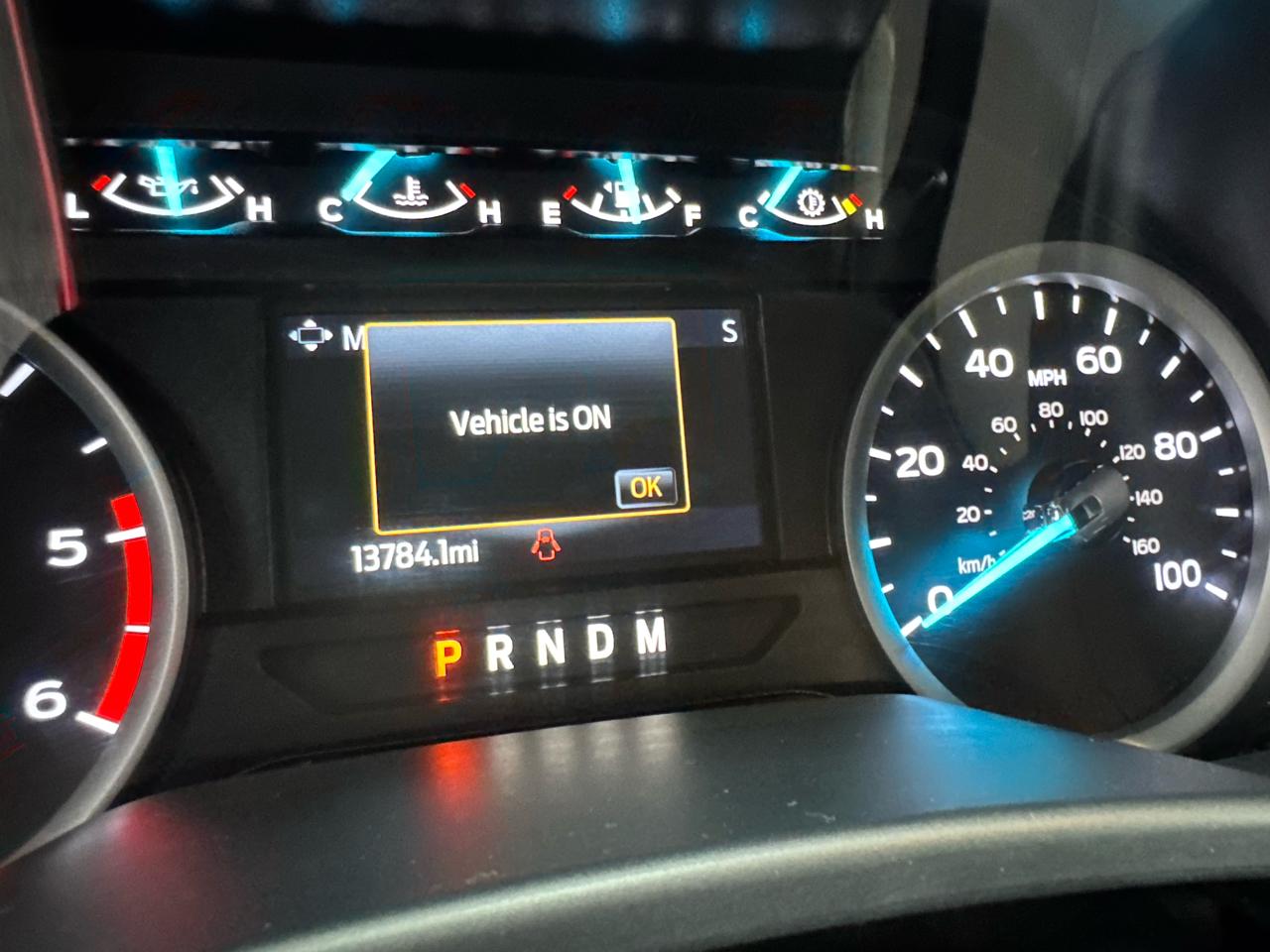 Ford Super Duty F-600 DRW XLT 4WD Reg Cab 145" WB 60" CA 2021