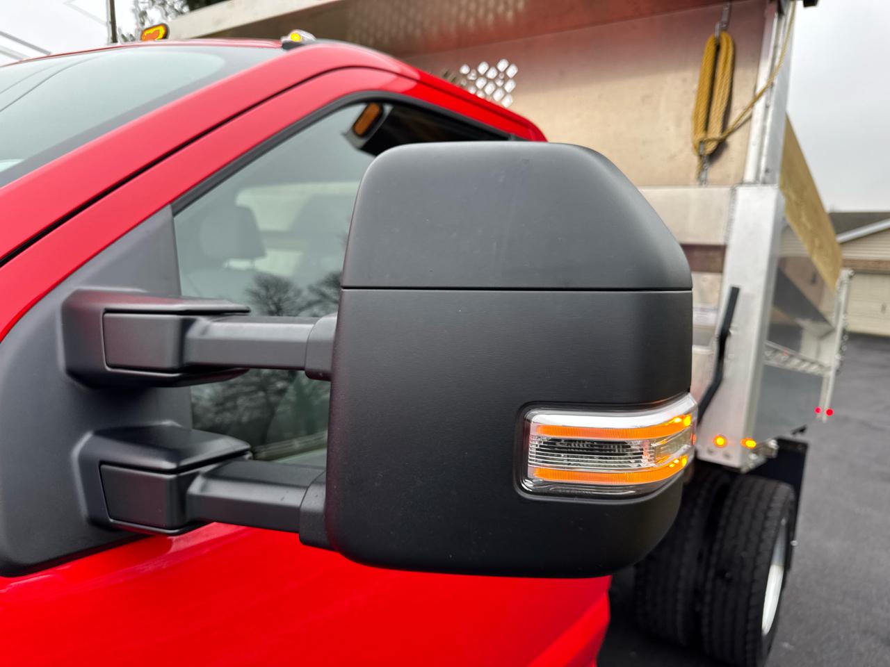 Ford Super Duty F-600 DRW XLT 4WD Reg Cab 145" WB 60" CA 2021