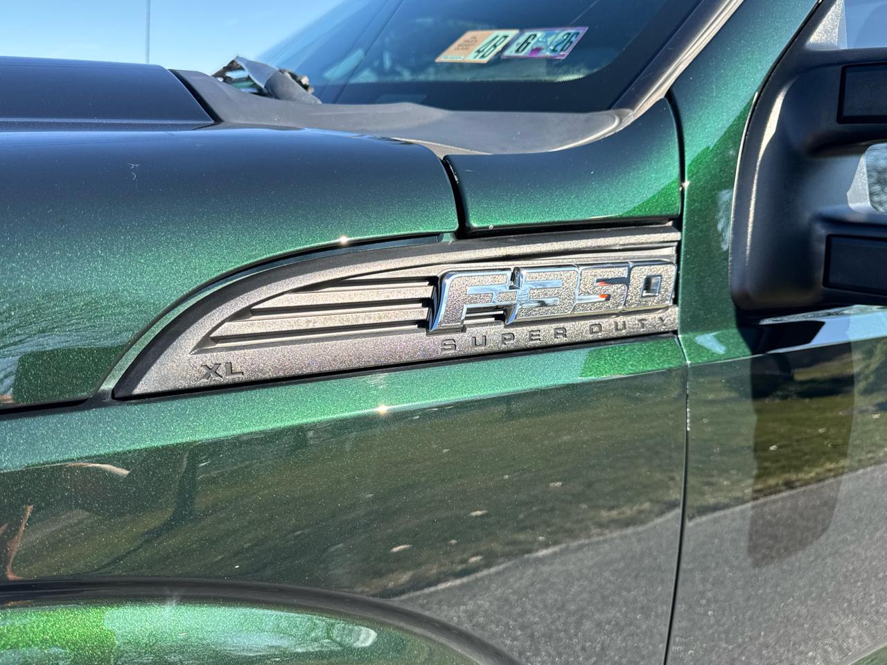 Ford Super Duty F-350 SRW 4WD Reg Cab 137" XL 2016