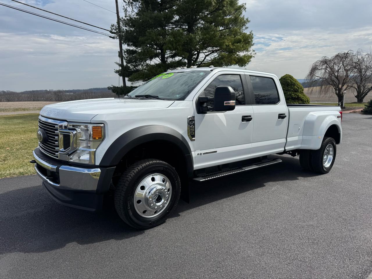 2022 Ford Super Duty F-450 DRW STX 4WD Crew Cab 8' Box
