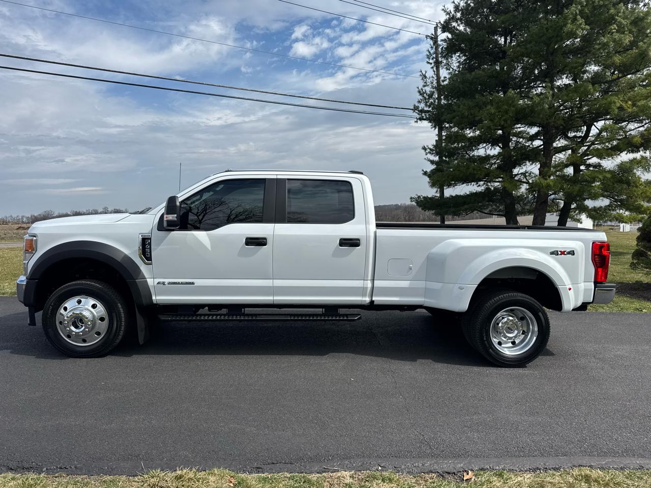 Ford Super Duty F-450 DRW  2022