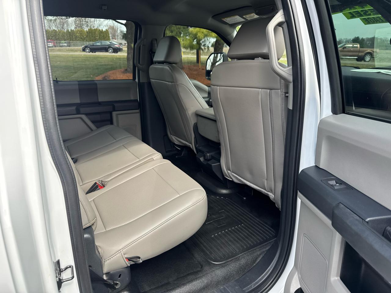 Ford Super Duty F-450 DRW  2022