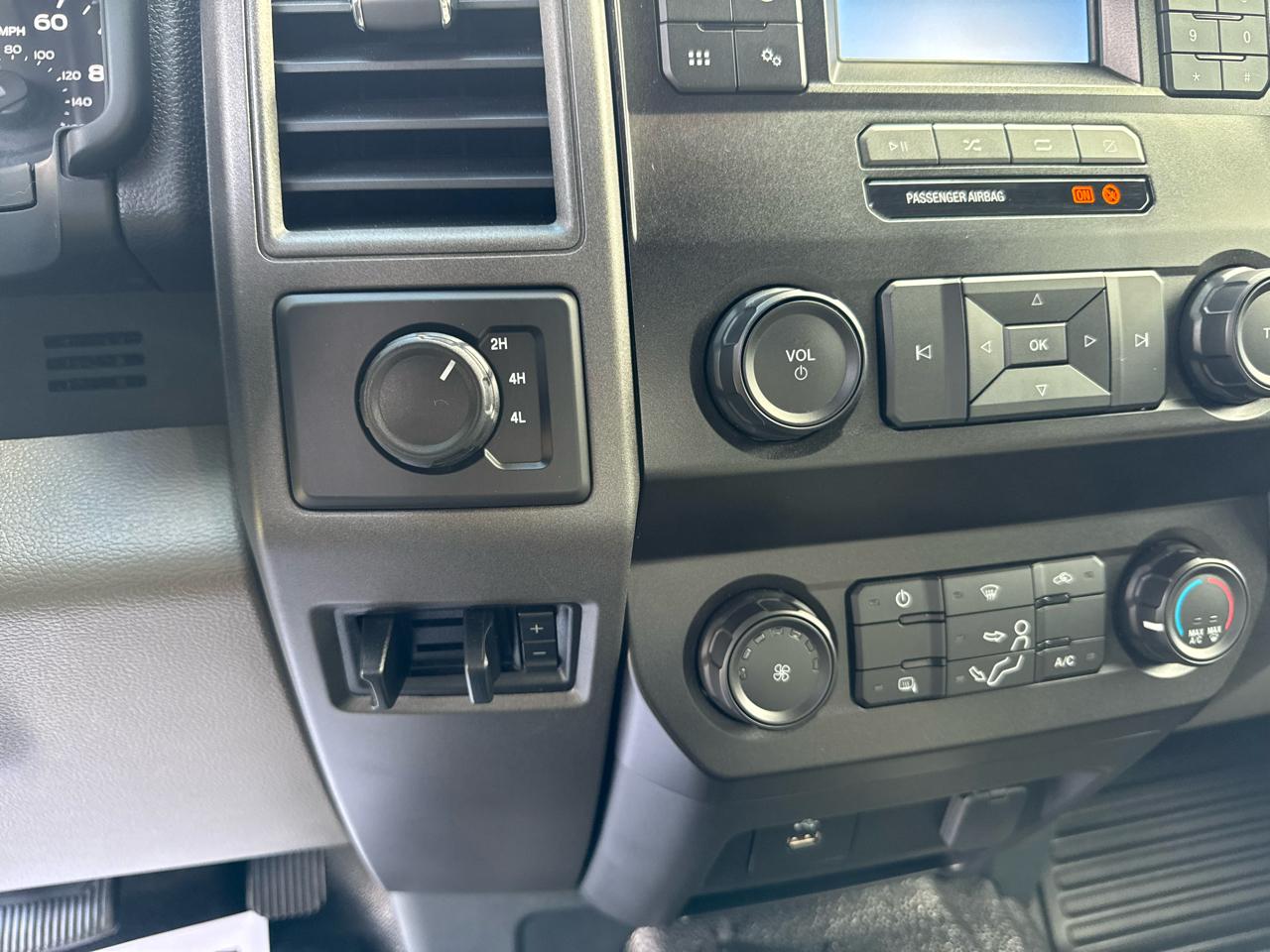 Ford Super Duty F-450 DRW  2022