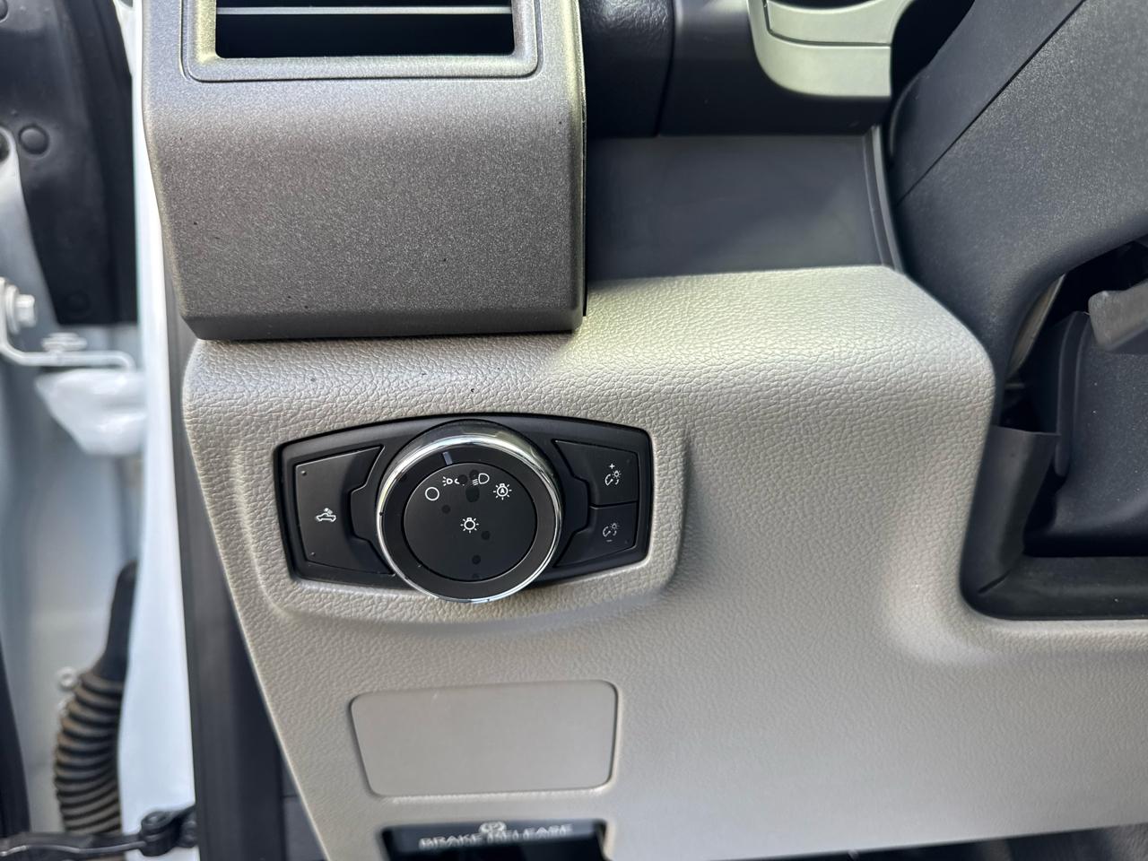 Ford Super Duty F-450 DRW  2022