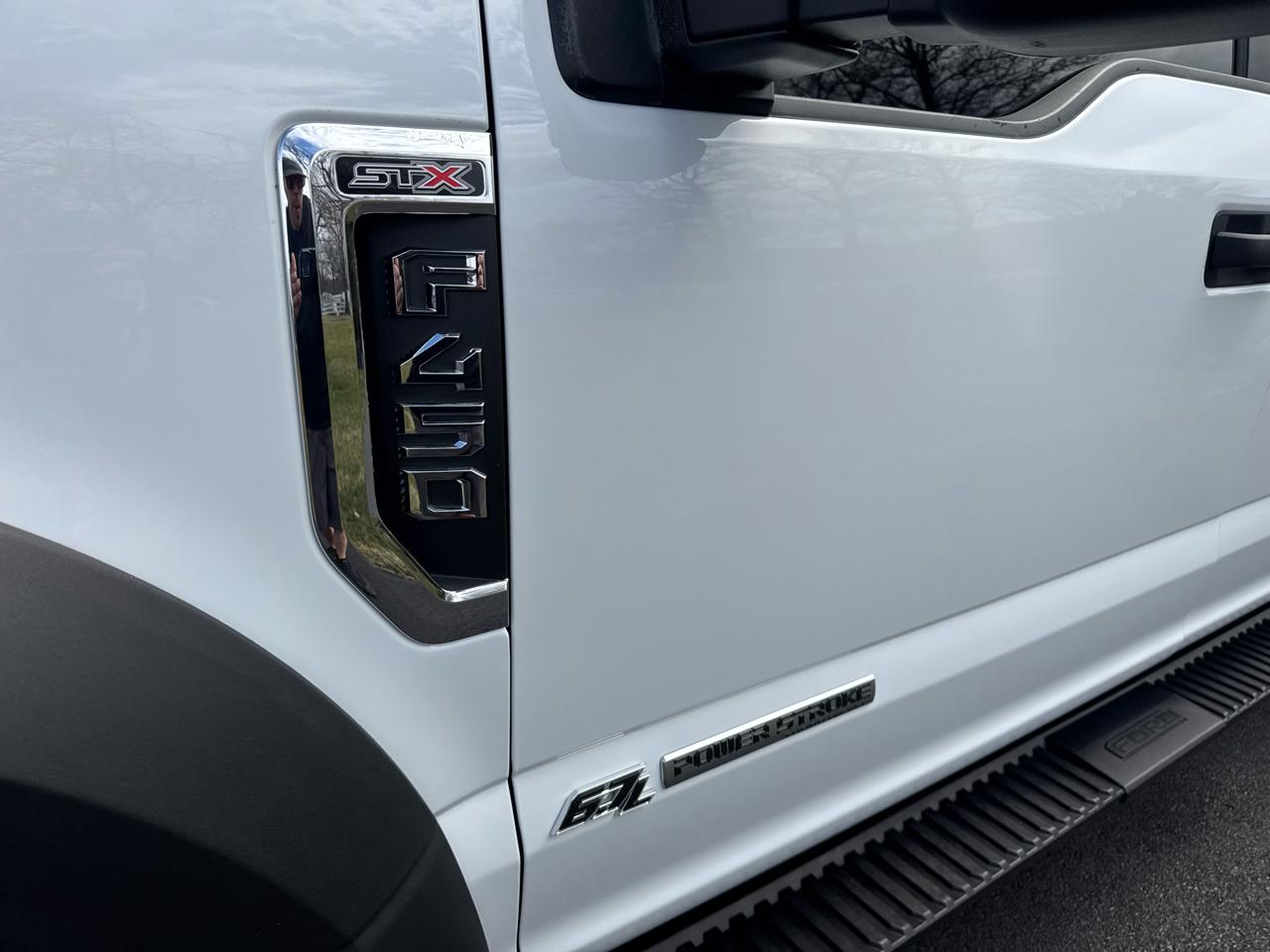 Ford Super Duty F-450 DRW  2022