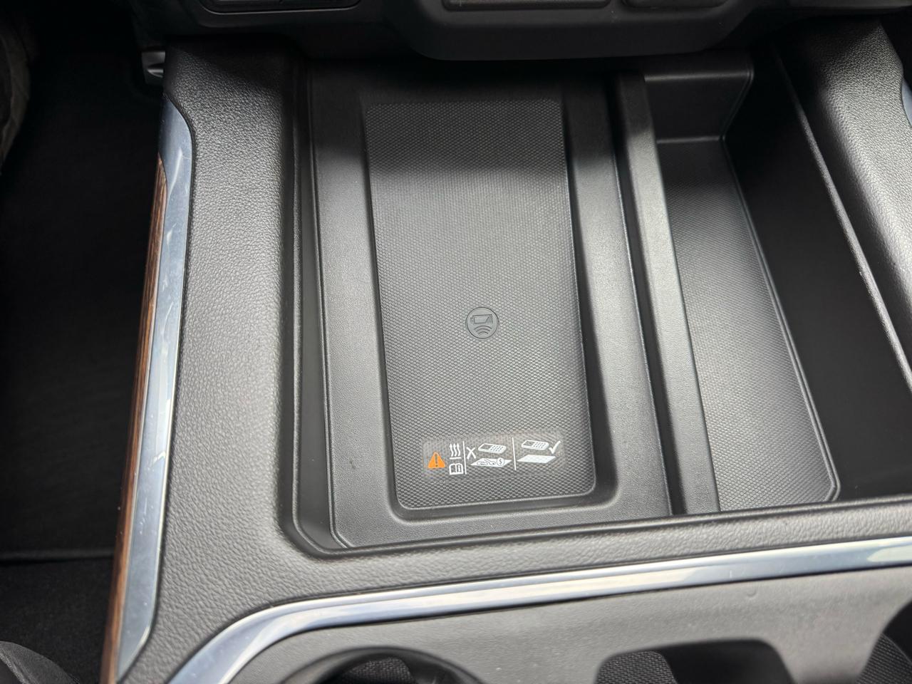 Chevrolet Silverado 2500HD 4WD Crew Cab 159" High Country 2022