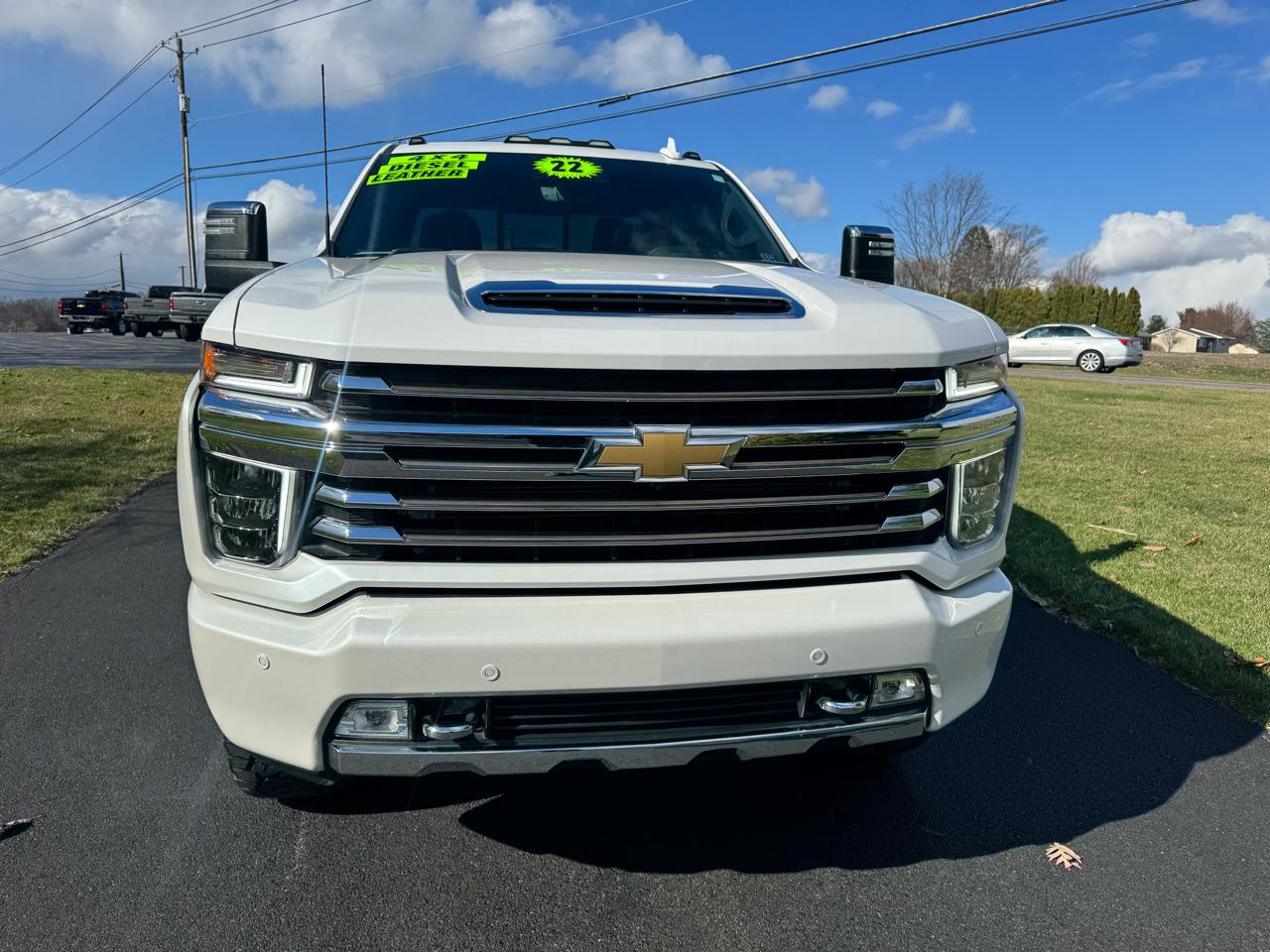Chevrolet Silverado 2500HD 4WD Crew Cab 159" High Country 2022