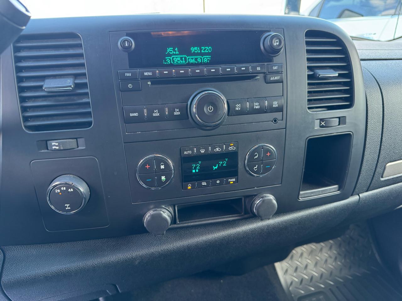 Chevrolet Silverado 3500HD 4WD Crew Cab 167" DRW LT w/1LT 2007