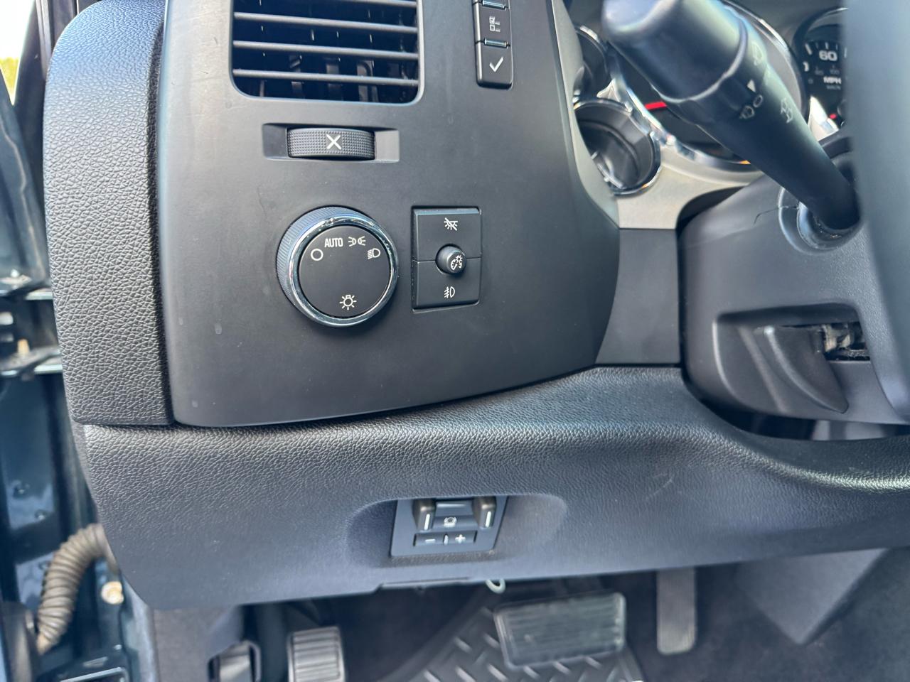 Chevrolet Silverado 3500HD 4WD Crew Cab 167" DRW LT w/1LT 2007