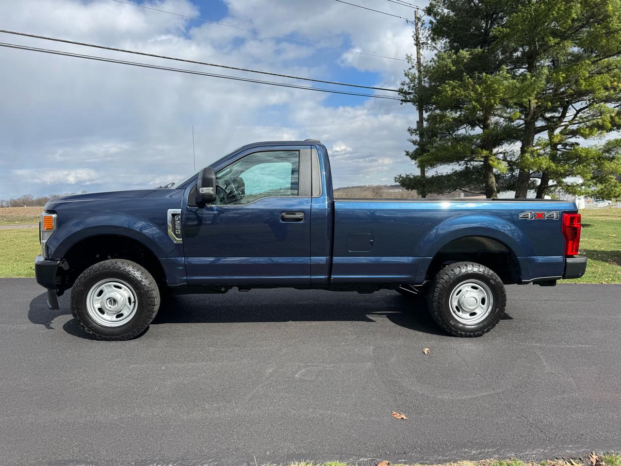 Ford Super Duty F-250 SRW XL 4WD Reg Cab 8' Box 2020